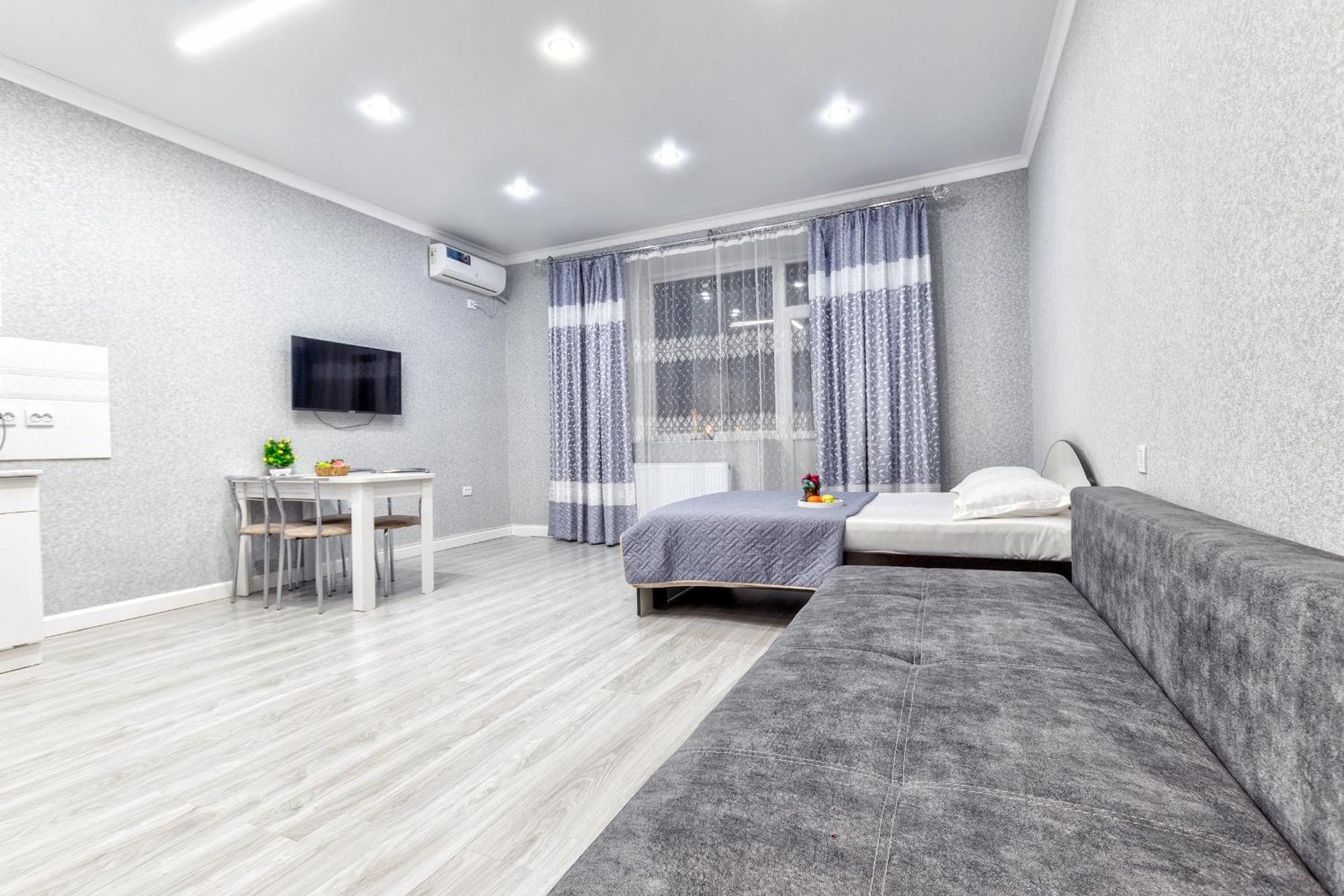 Прекрасная Студия В Элитном Доме Pavlodar Ngoại thất bức ảnh