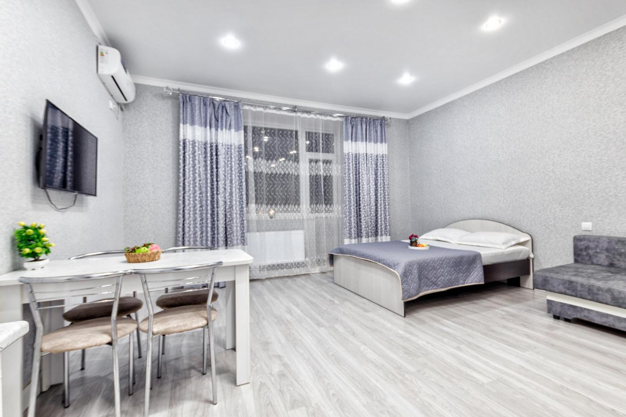 Прекрасная Студия В Элитном Доме Pavlodar Ngoại thất bức ảnh